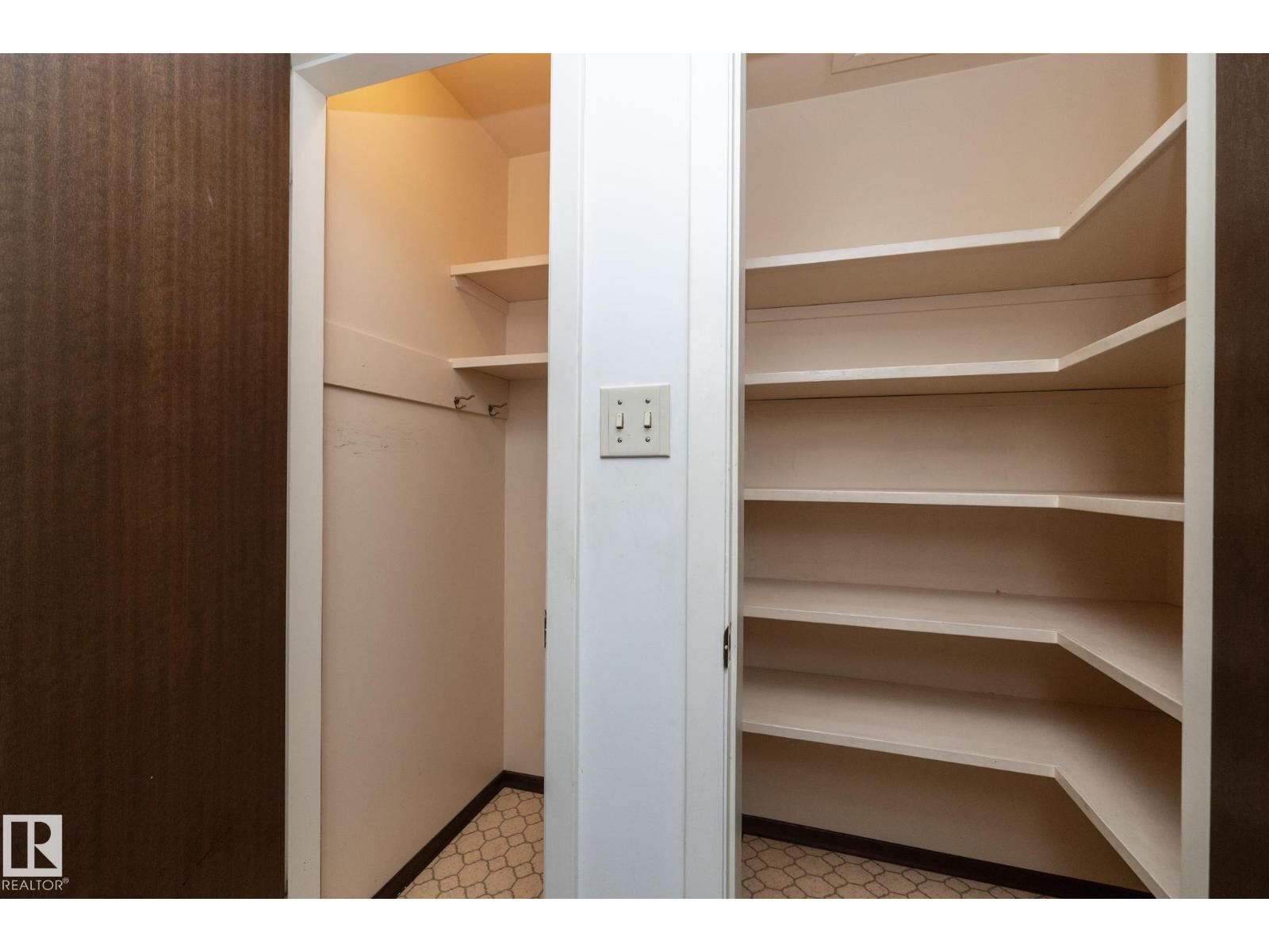 11322 52 ST NW - 31