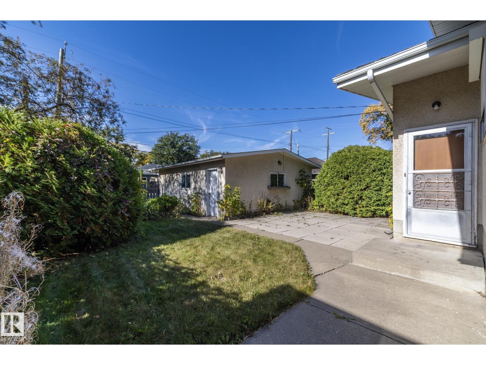 11322 52 ST NW - Image 59