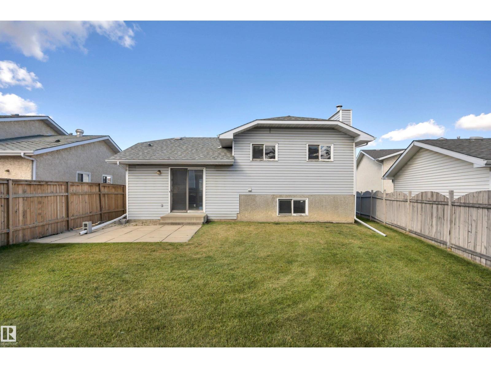 14819 35 ST NW - 32