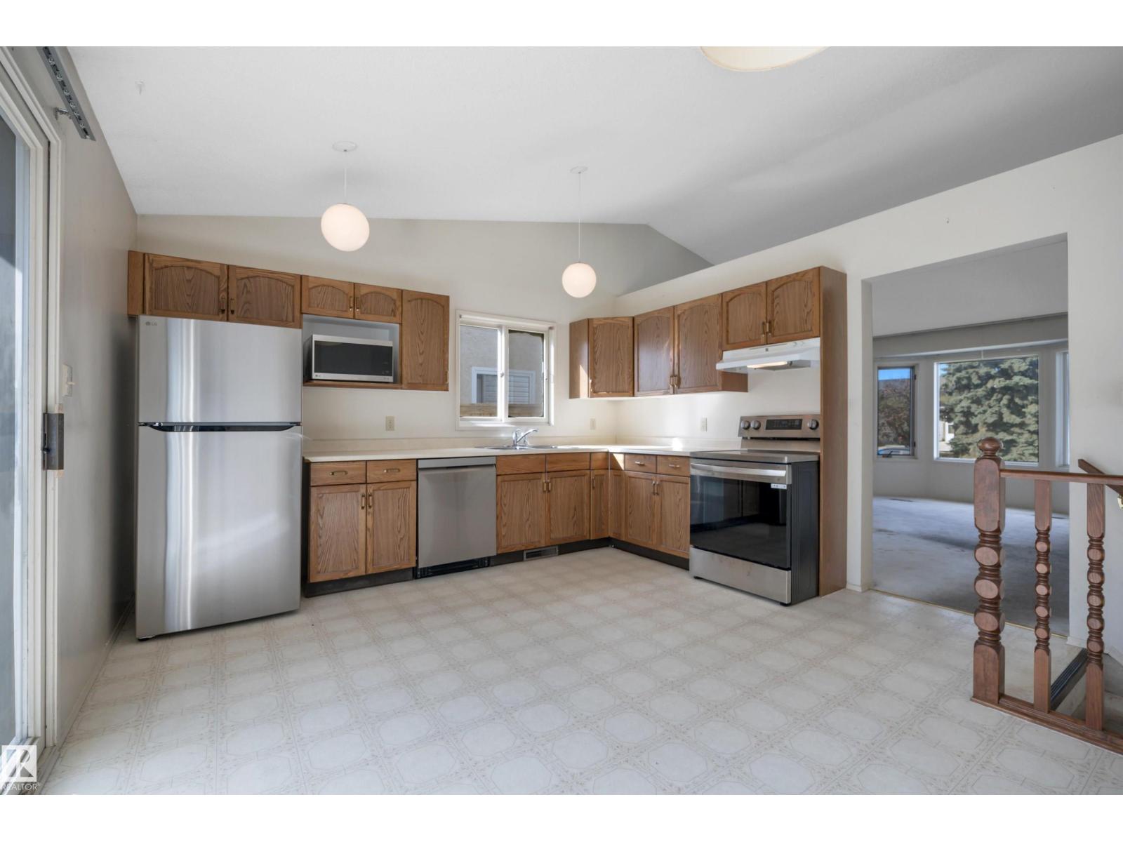 14819 35 ST NW - Image 8
