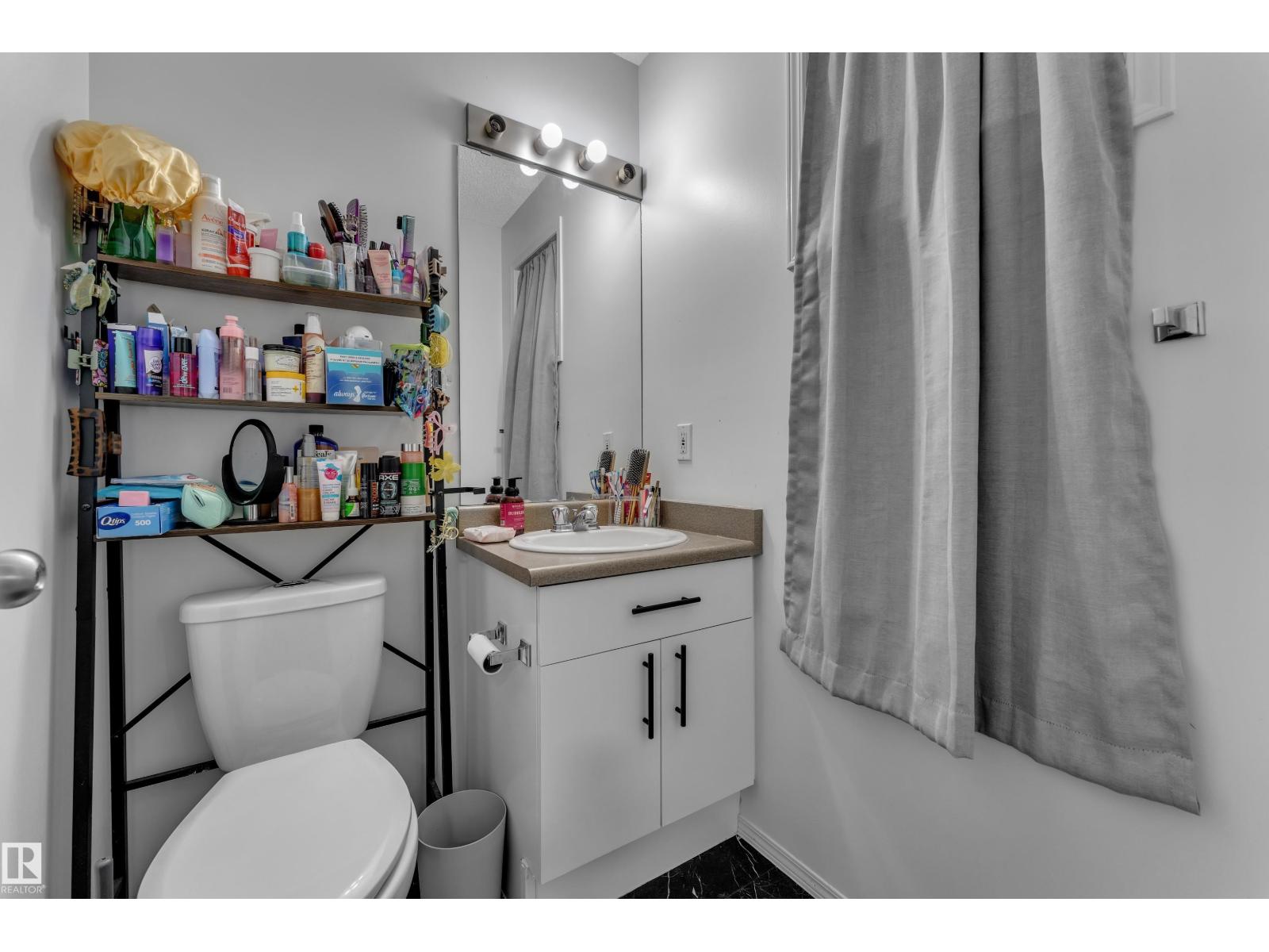 1233 ORMSBY LN NW - 22