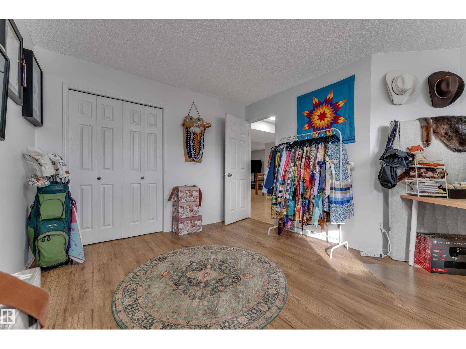 1233 ORMSBY LN NW - 30