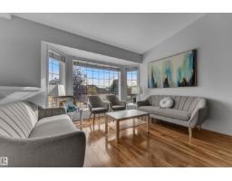 1233 Ormsby Ln Nw, Edmonton, AB T5T6R2 Photo 6