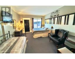 4 Main Road, Plate Cove West, NL A0C2E0 Photo 10