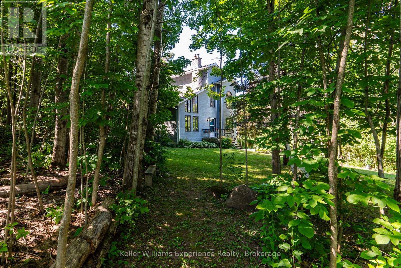 122 Poyntz Street, Penetanguishene photo 3
