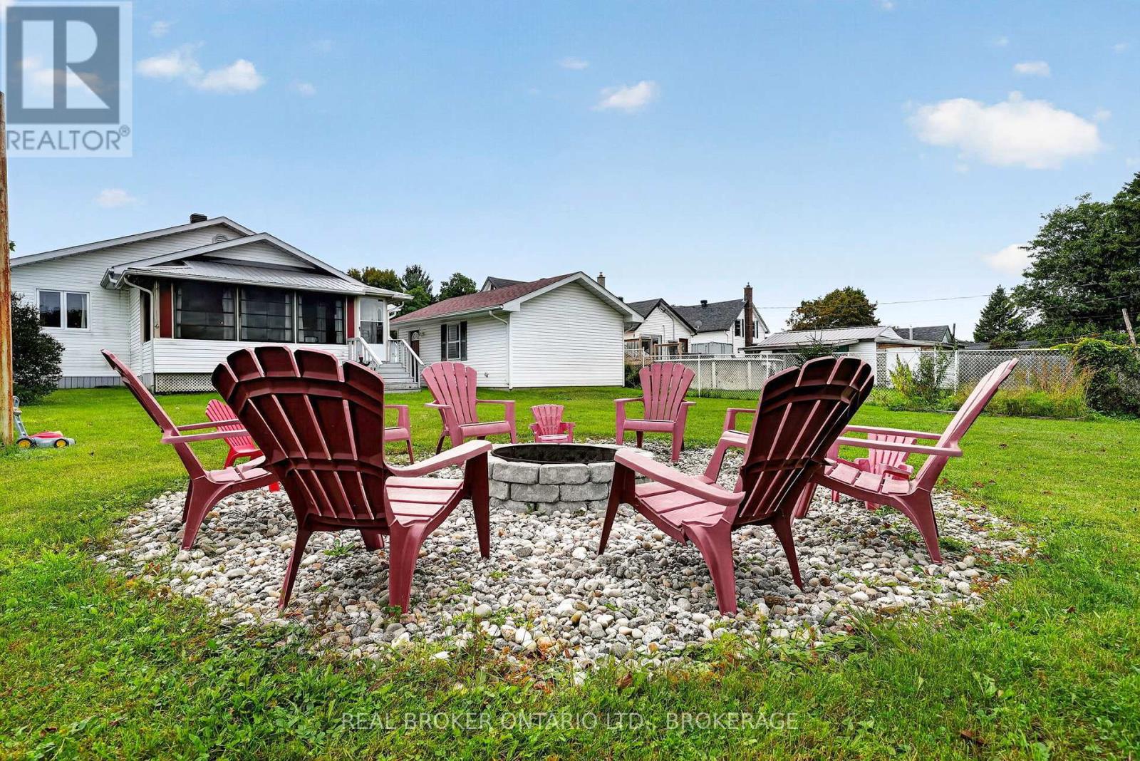 18 FROST AVENUE - 31