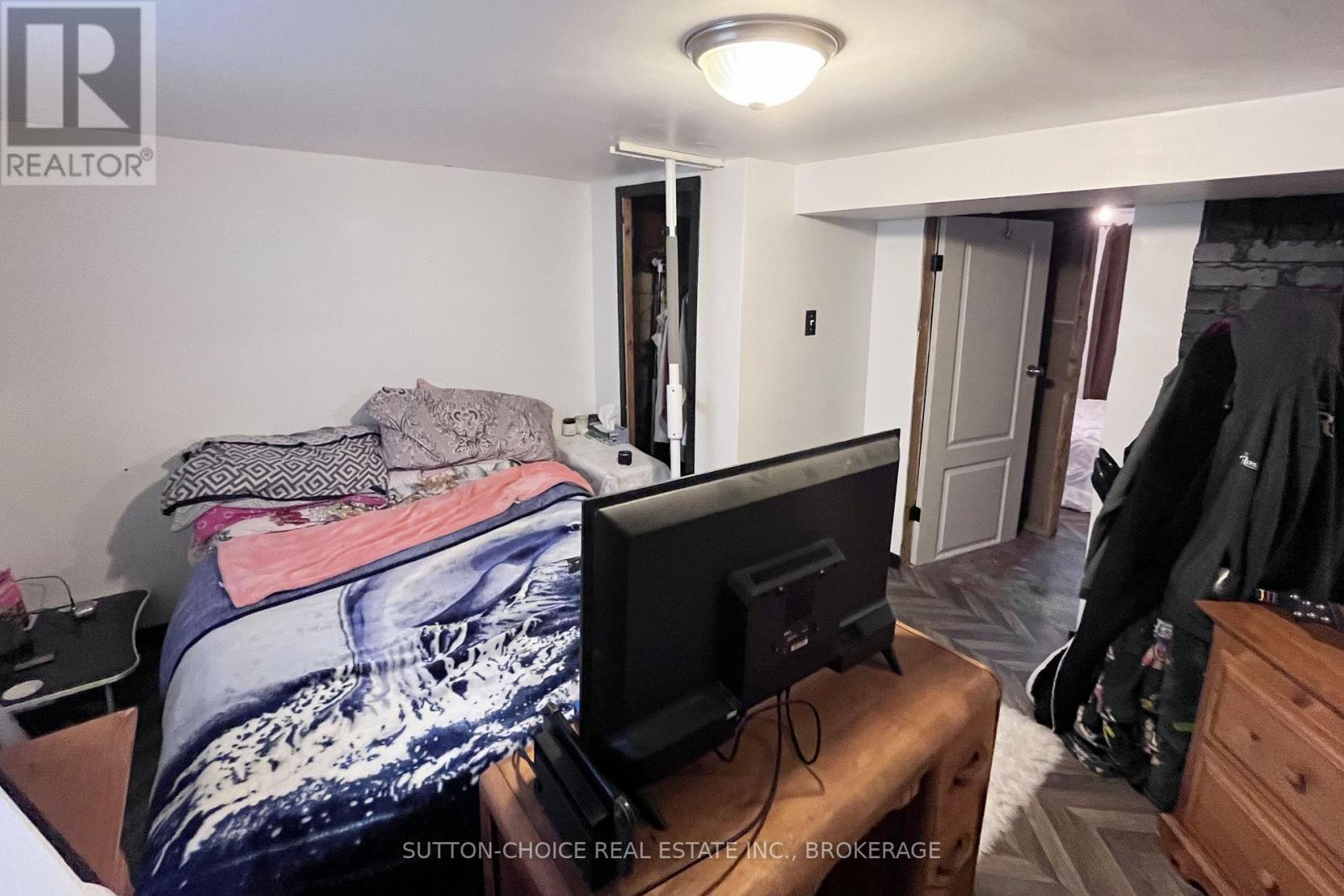 19 CEDAR STREET - Image 15