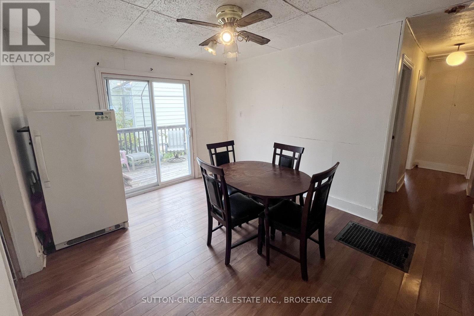 19 CEDAR STREET - Image 25