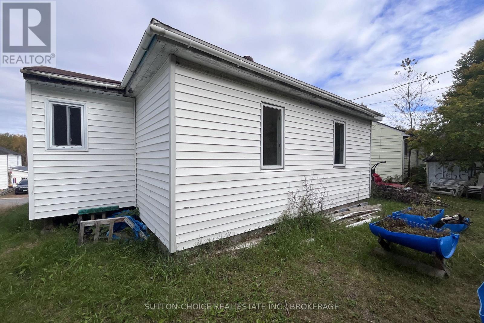 19 CEDAR STREET - Image 40