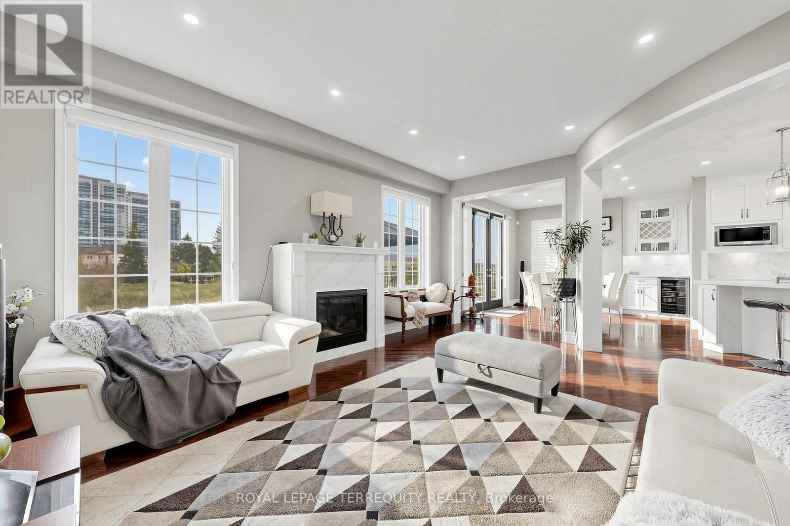 2549 Snow Knight Drive, Oshawa, ON photo 9