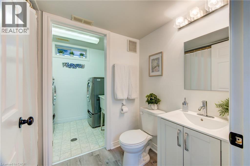 102 ALLEN Street - Image 39