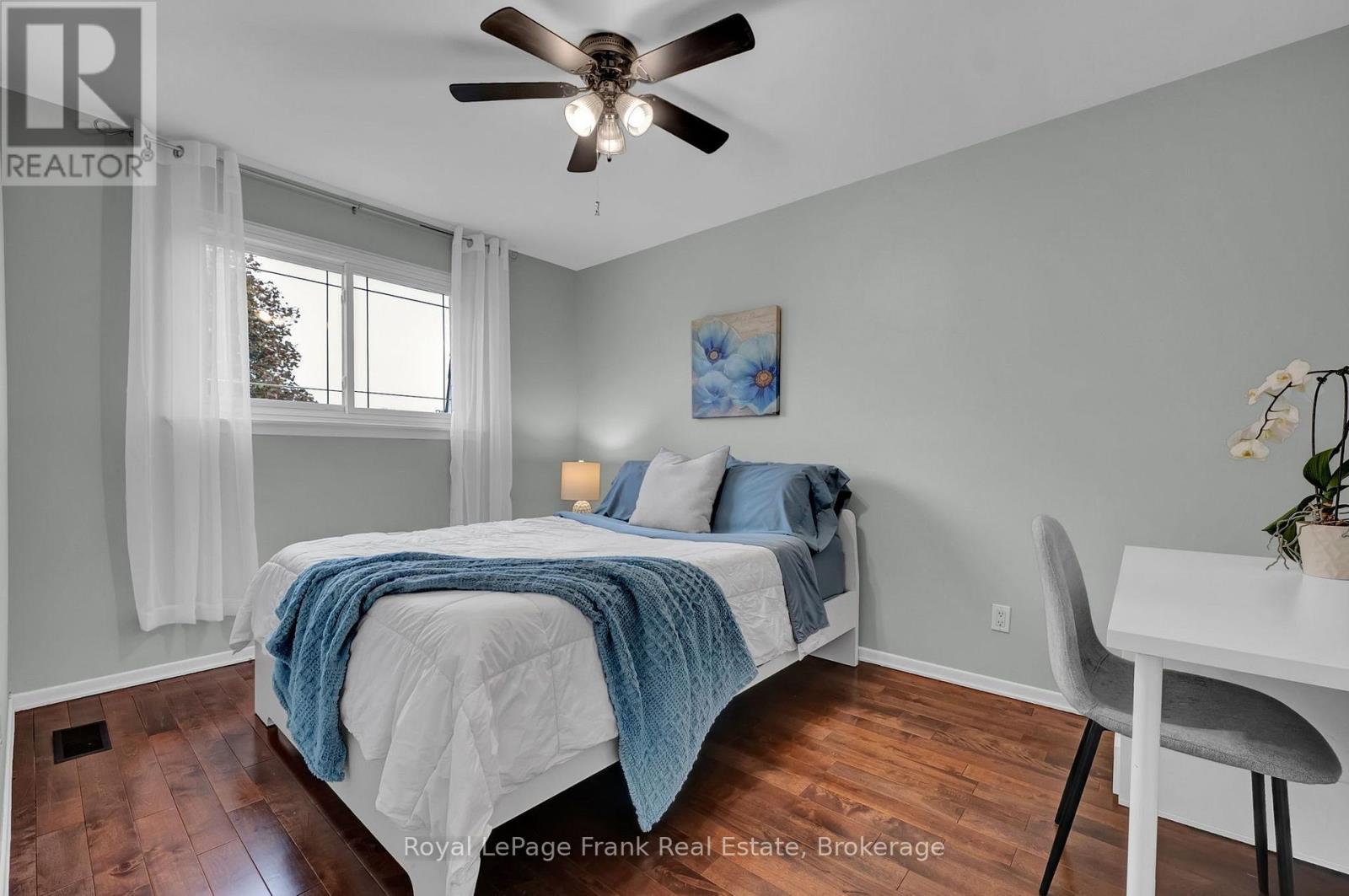 117 LAWRENCE CRESCENT - Image 26