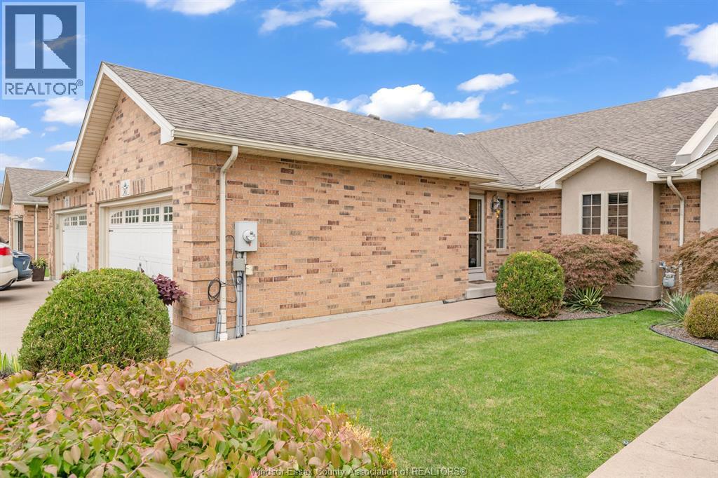 307 GOLFVIEW DRIVE - 1