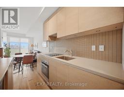 1203 - 200 Bloor Street W, Toronto, ON M5S1T8 Photo 9