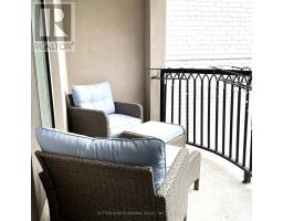 301 - 1174 Yonge Street, Toronto, ON M4W2L9 Photo 17