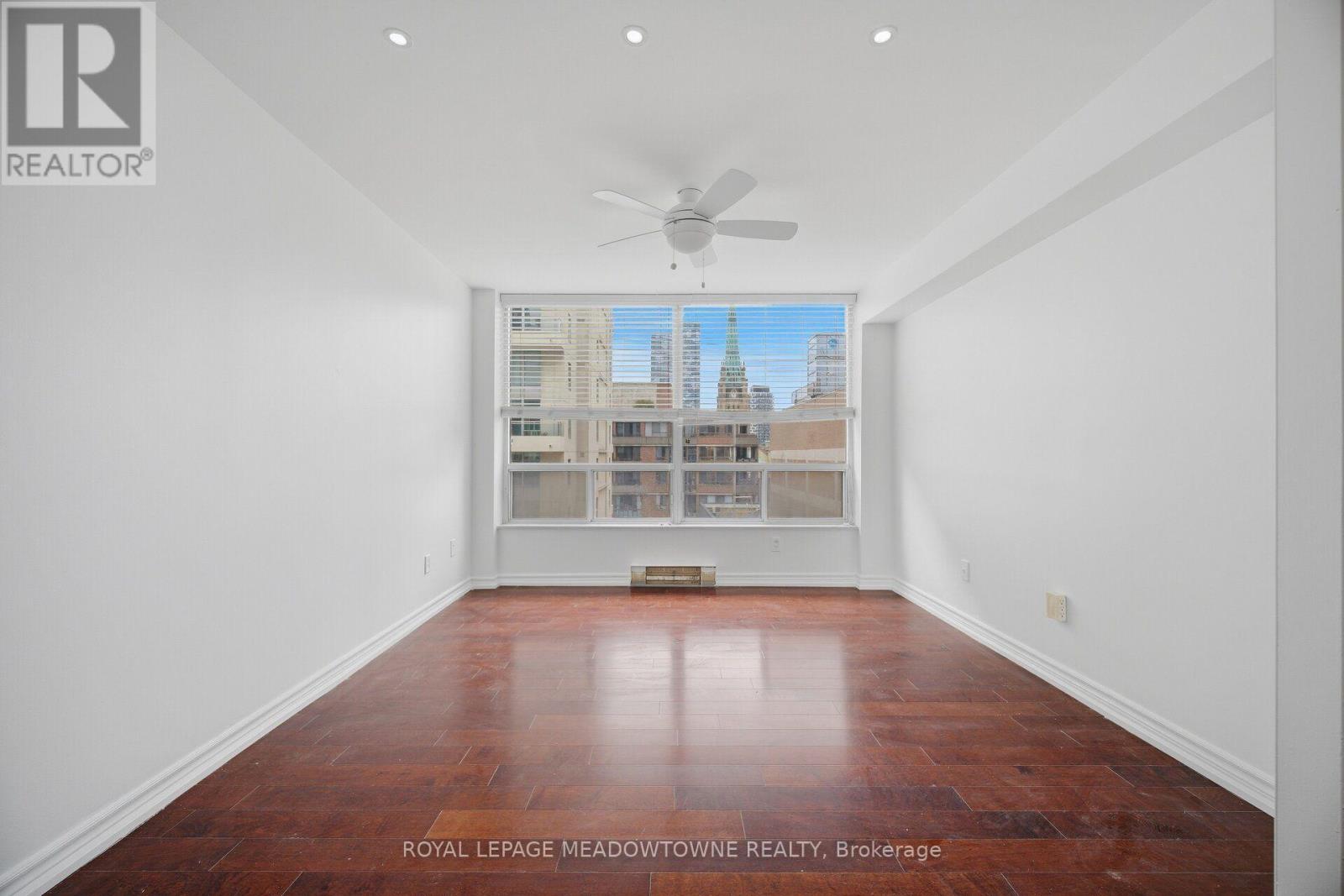 610- 82 Lombard Street, Toronto, ON photo 25