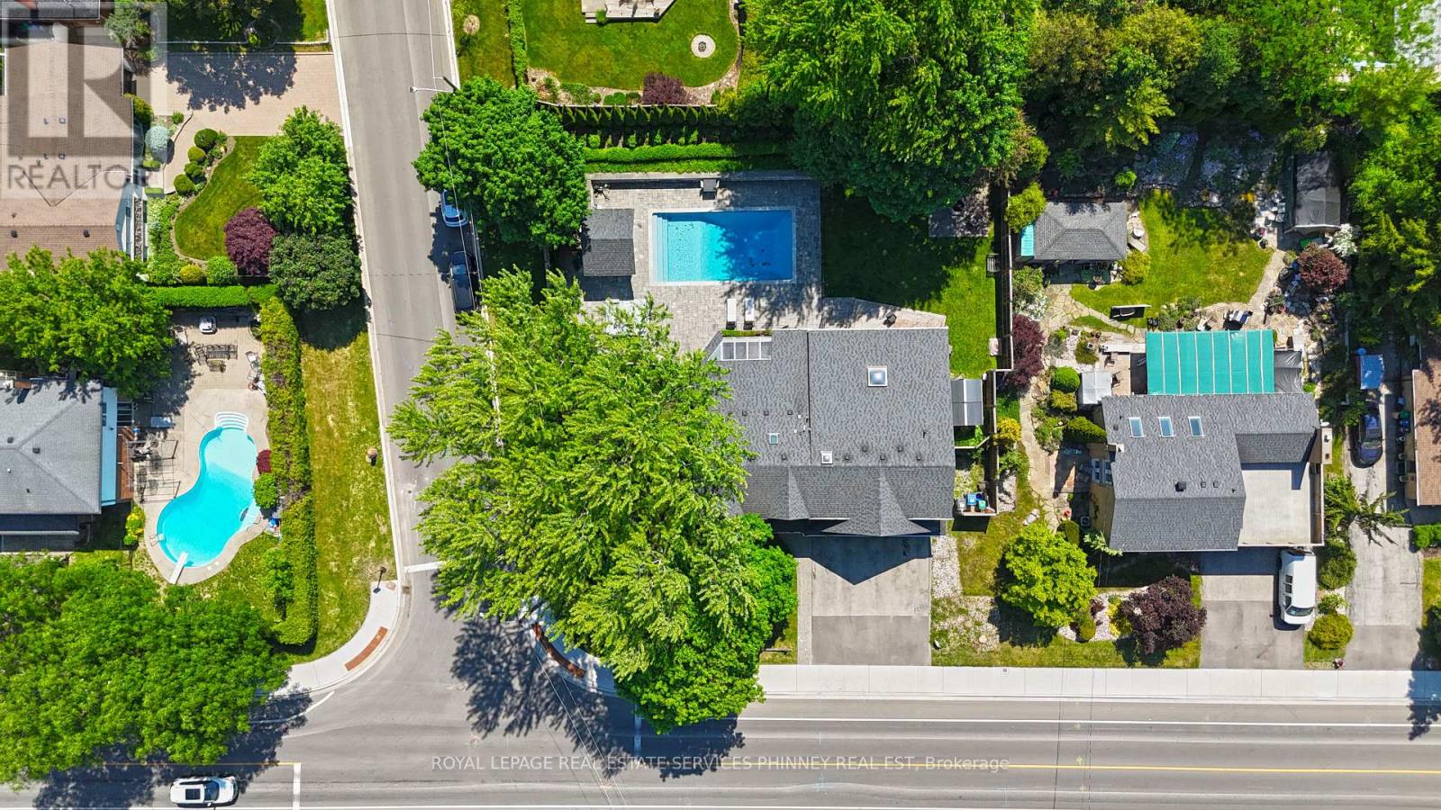52 JOYMAR DRIVE - 43