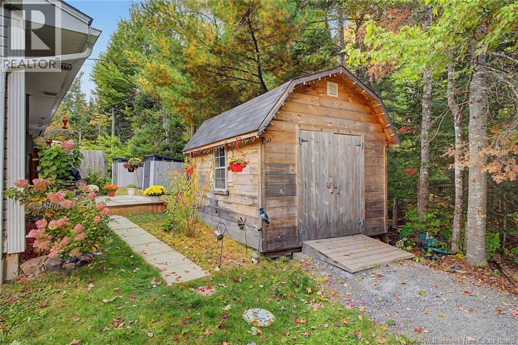 32 Lena's Woods Lane - 28