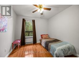 208 - 66 Greenview Drive, Kingston, ON K7M7C5 Photo 12