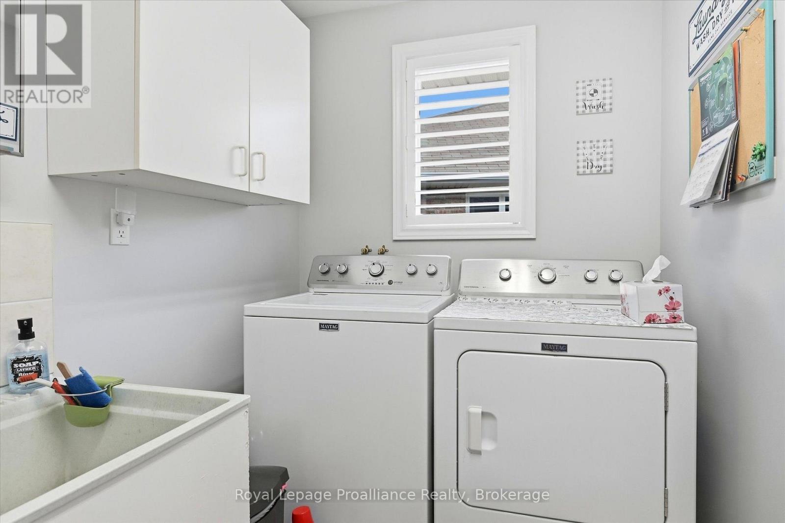 2979 JENNIFER DRIVE - 33