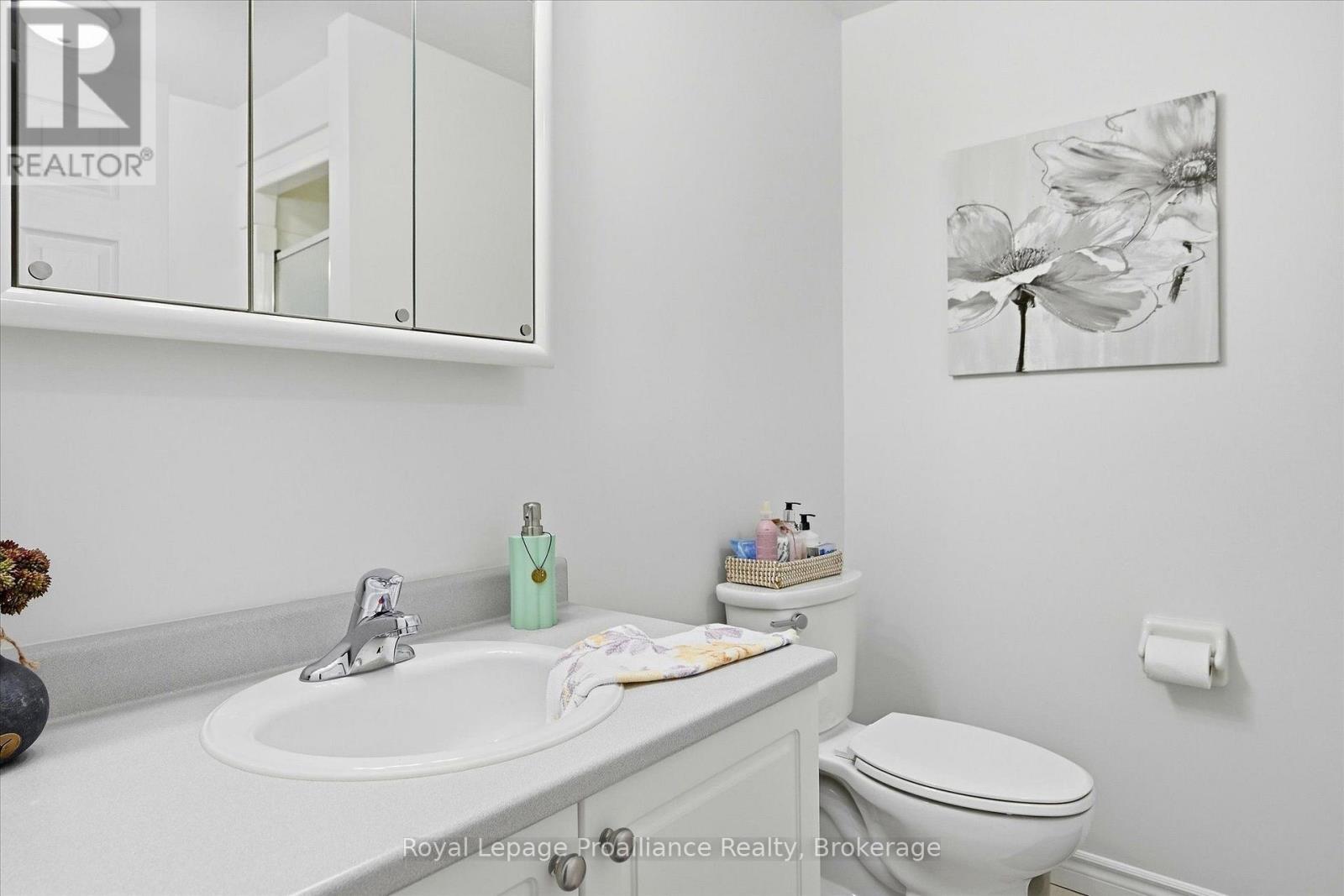 2979 JENNIFER DRIVE - 39