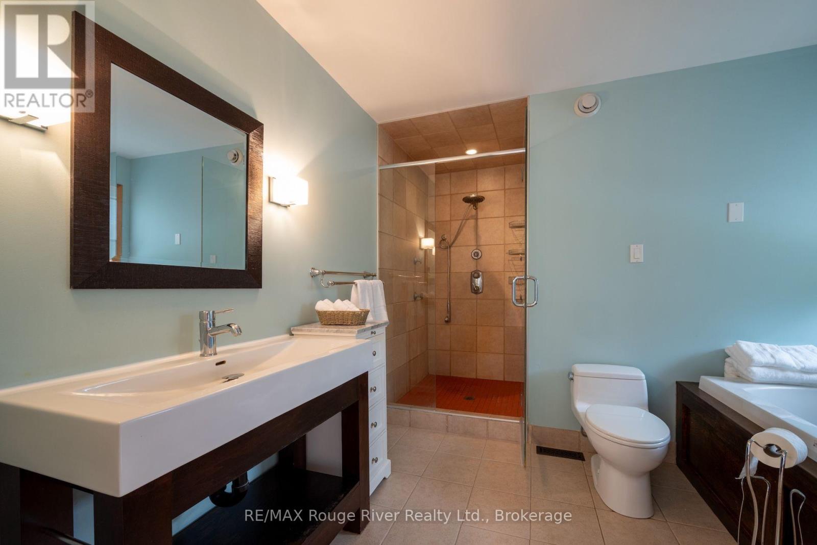 455 Lakeshore Road, Alnwick/Haldimand, ON photo 23