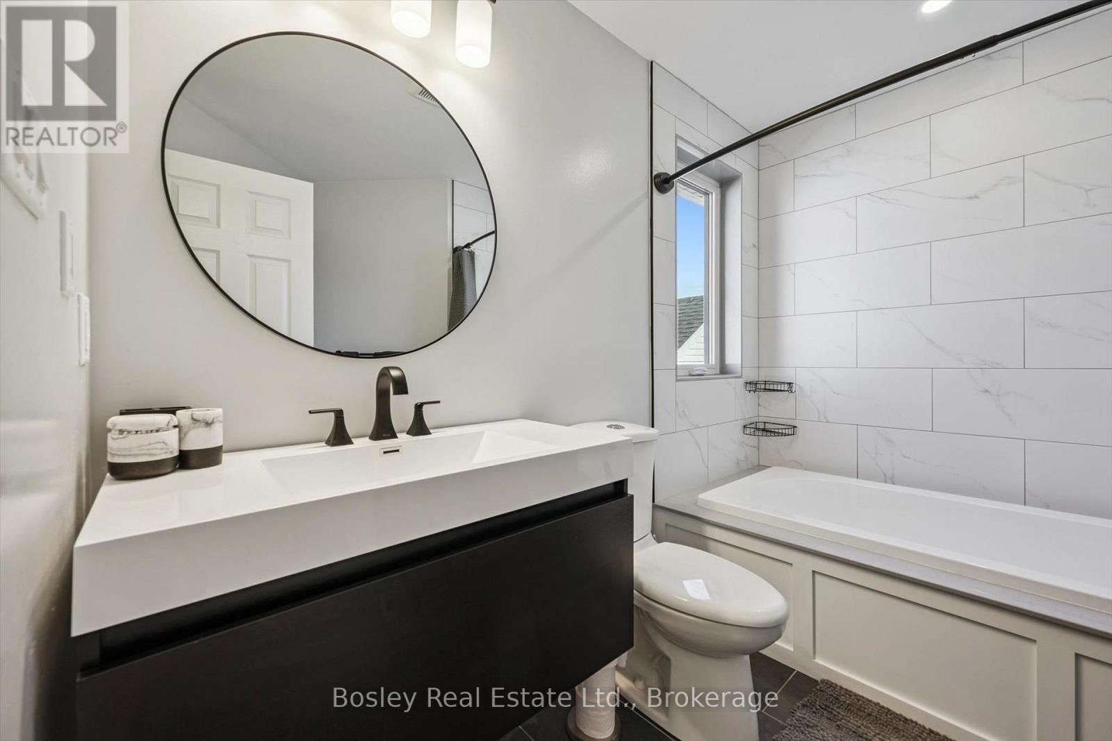 26 GLENGARRY ROAD - 24