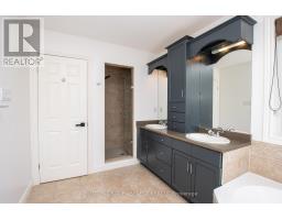 4125 Masterson Circle, London South, ON N6P1T3 Photo 31