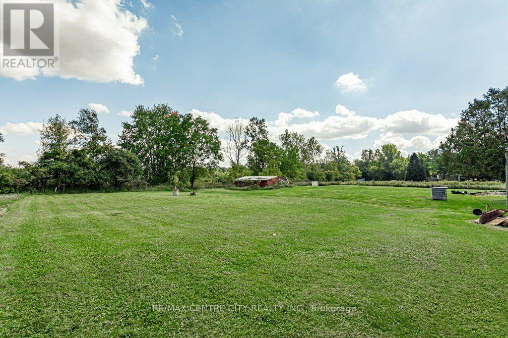 4526 WONDERLAND ROAD S - Image 28