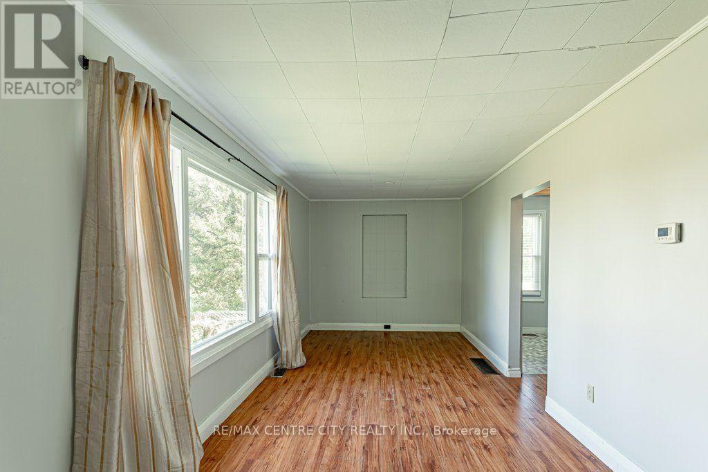 4526 WONDERLAND ROAD S - 5