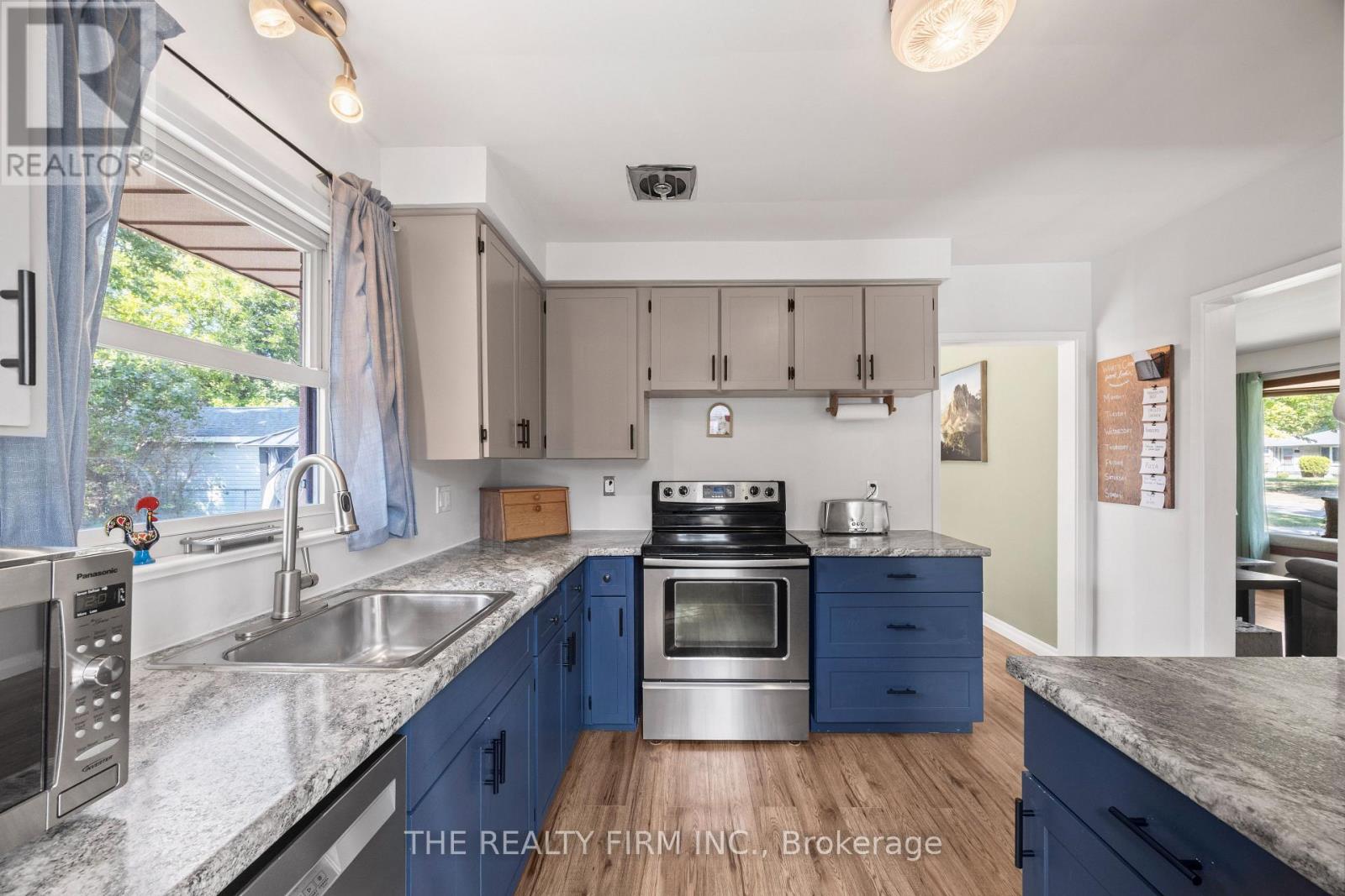 223 MICHAELMAS STREET - Image 17