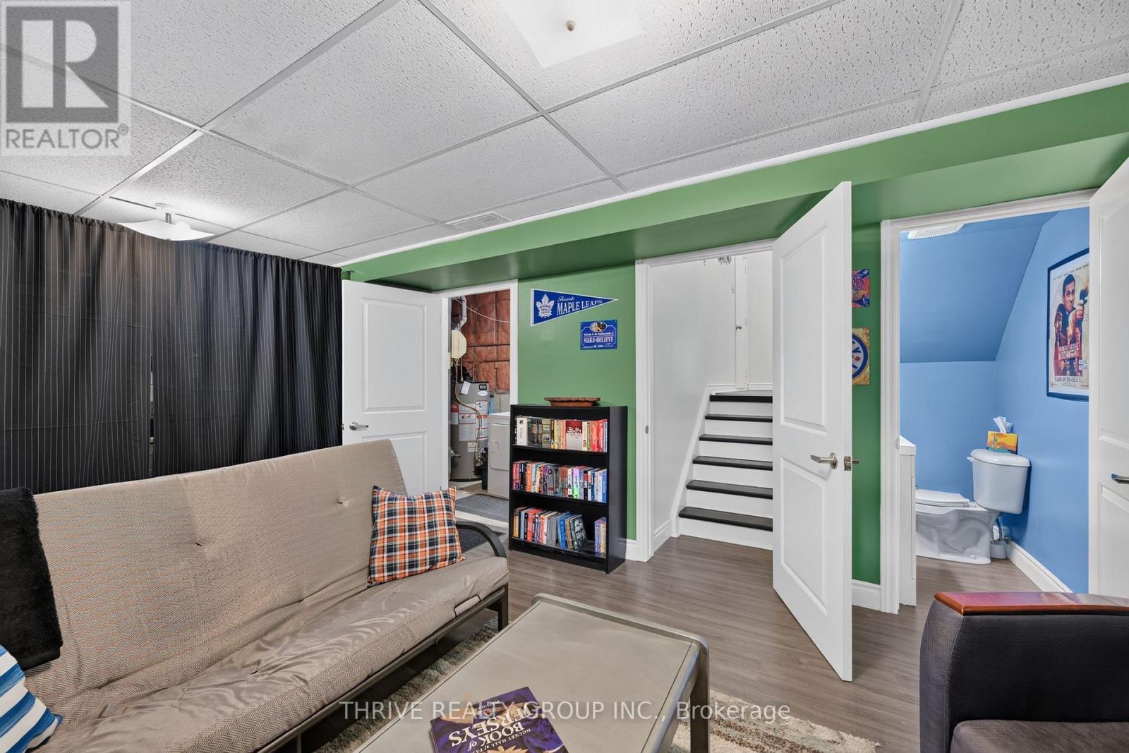 #34 300 SANDRINGHAM CRESCENT - 19