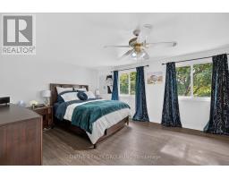 Utility room - 34 - 300 Sandringham Crescent, London South, ON N6C5B4 Photo 12