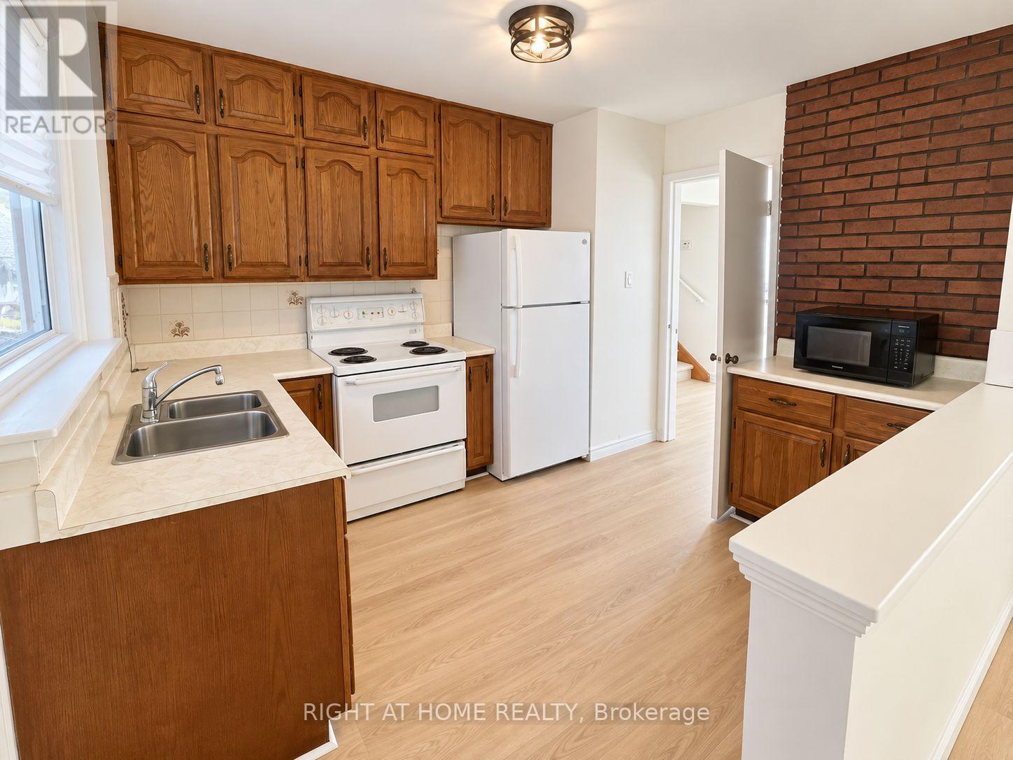 Photo of 223 ELLENDALE DRIVE