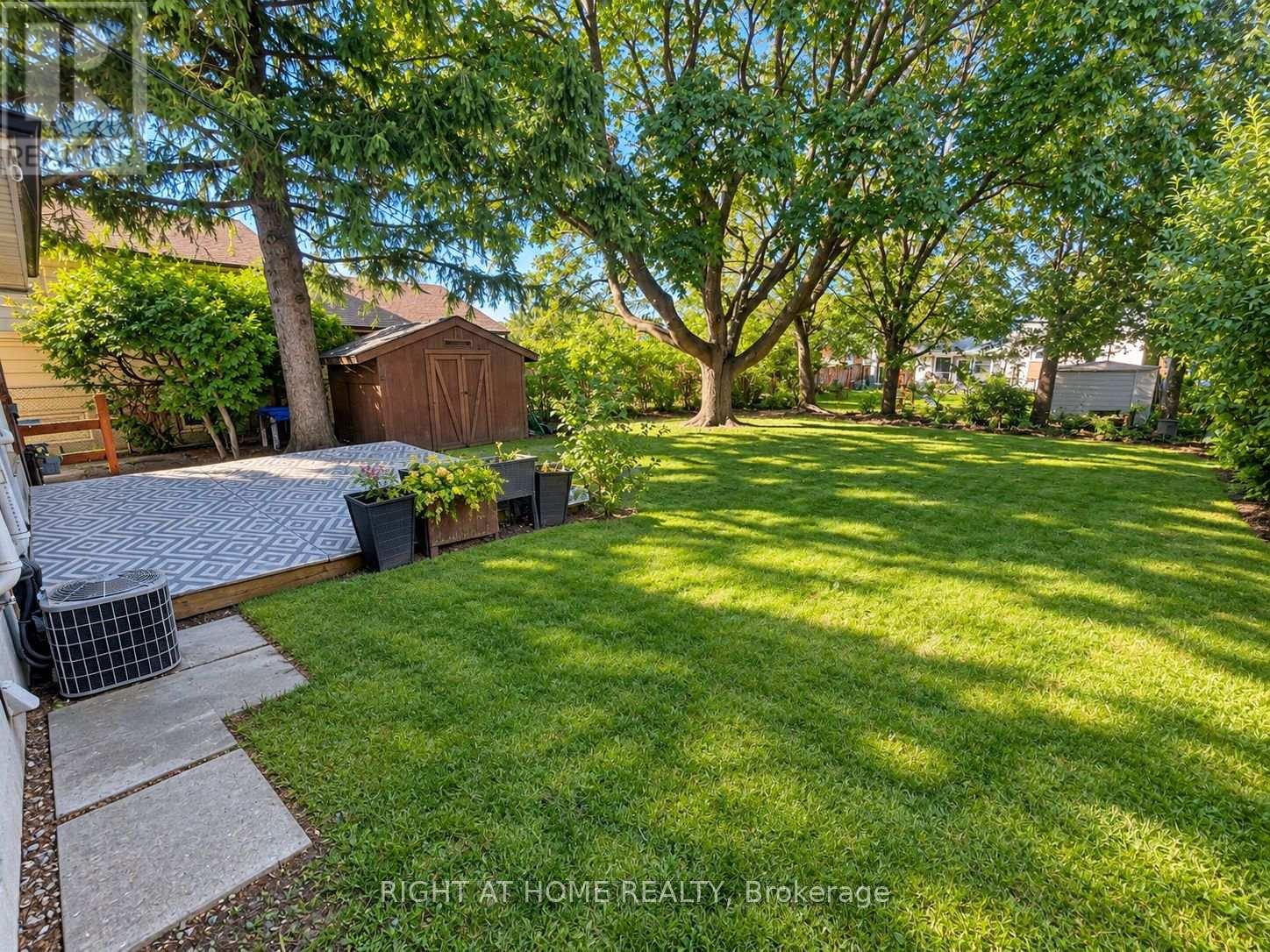 223 ELLENDALE DRIVE - 9