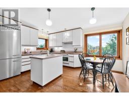 59 Hill Crescent, Toronto, ON M1M1J3 Photo 12
