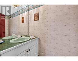 59 Hill Crescent, Toronto, ON M1M1J3 Photo 34