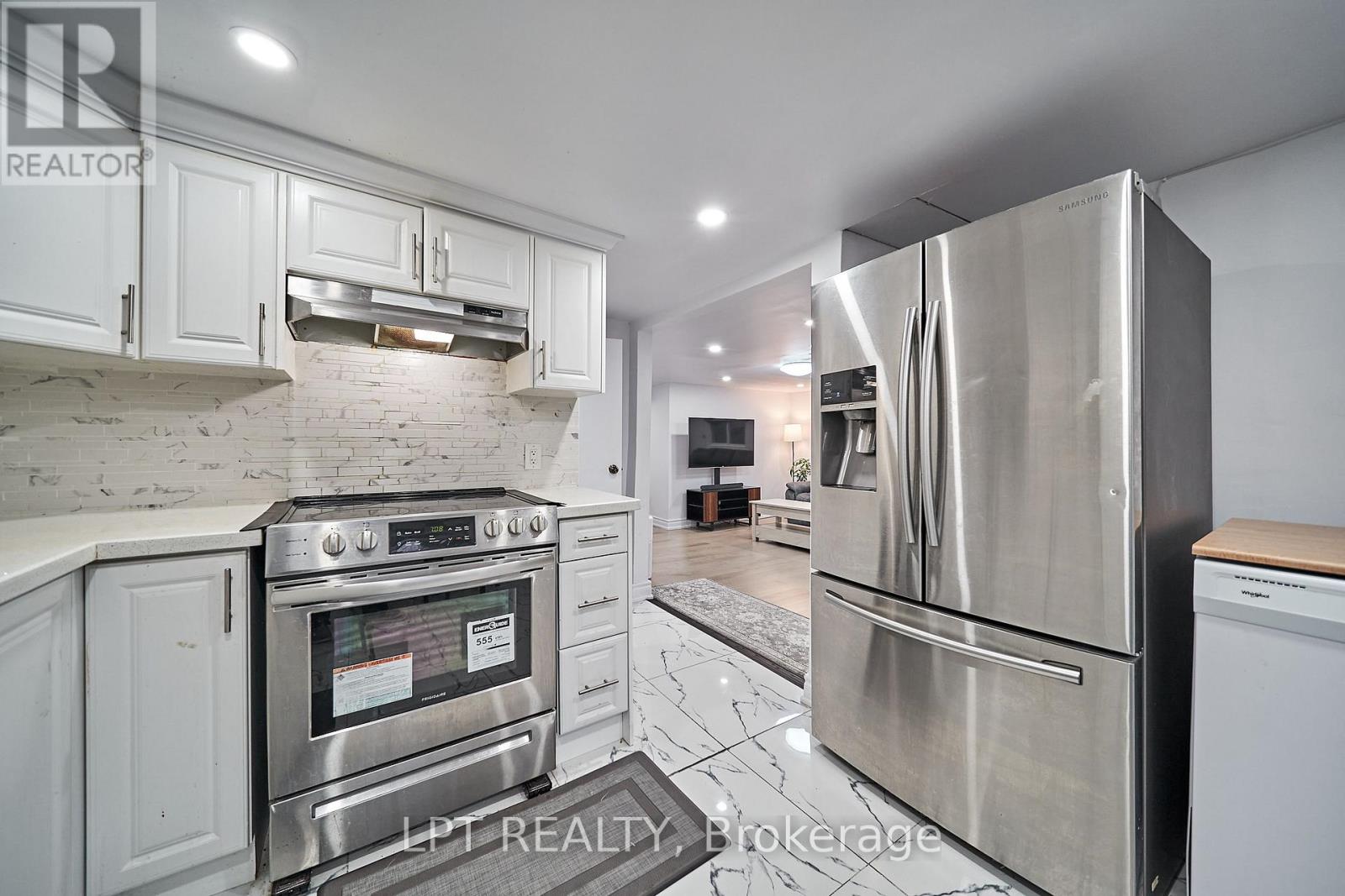 15 Knights Road, Oshawa, ON photo 12