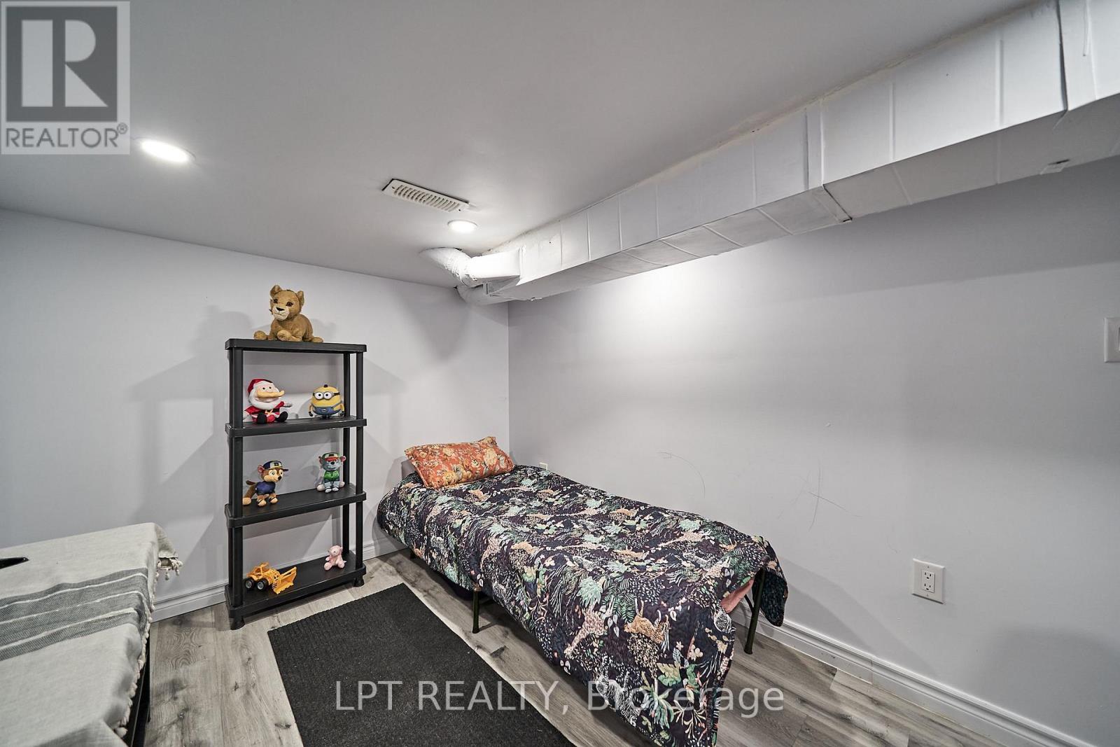 15 Knights Road, Oshawa, ON photo 17