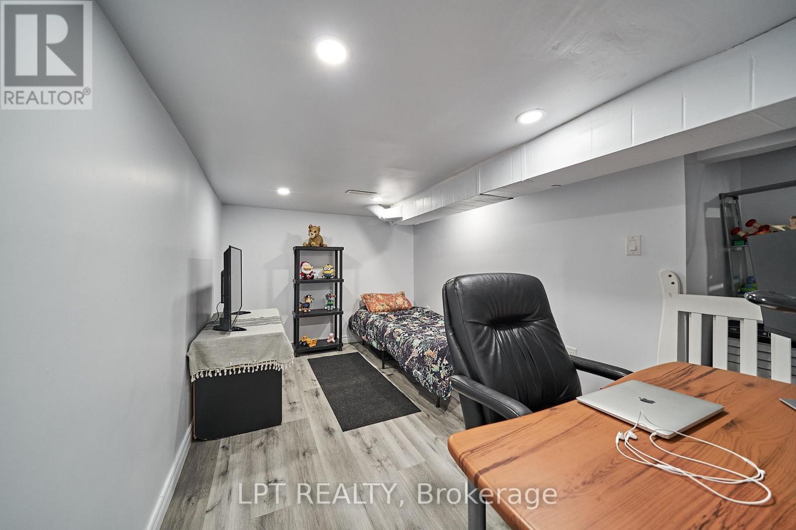 15 Knights Road, Oshawa, ON photo 18