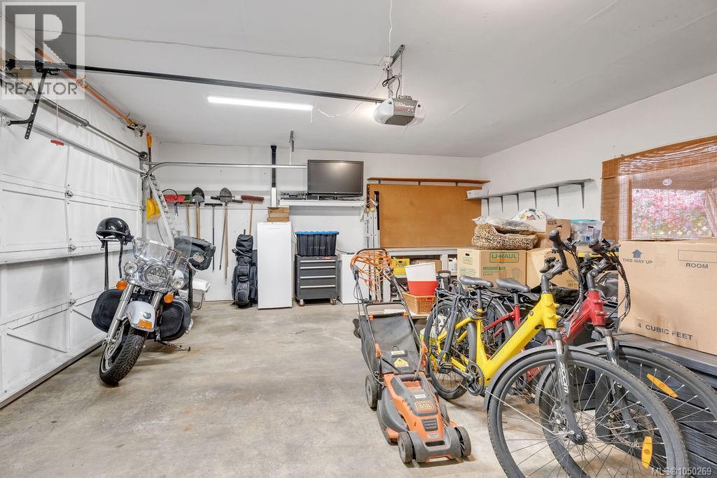 950 McDonald St - Image 44
