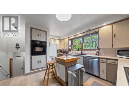 2pc Bathroom - 7 Lakeview Drive, Windsor, NS B0N2T0 Photo 6