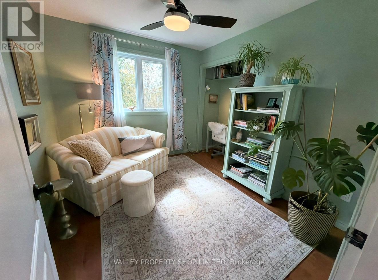 10 Kirk Court — photo 11