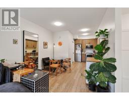 2 - 353 Wilmont Avenue, Ottawa, ON K2A0B2 Photo 6