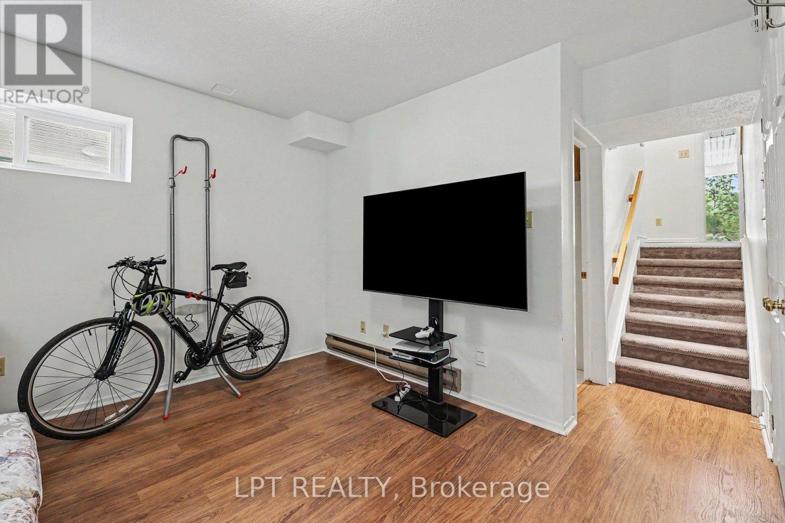 #53 110 HAVELOCK STREET - Image 23