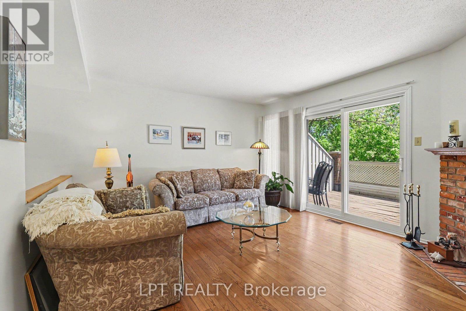 #53 110 HAVELOCK STREET - 4