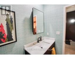 301 - 383 Cumberland Street, Ottawa, ON K1N1J7 Photo 33