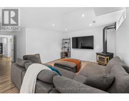40 Woodmount Crescent, Ottawa, ON K2E5R1 Photo 23