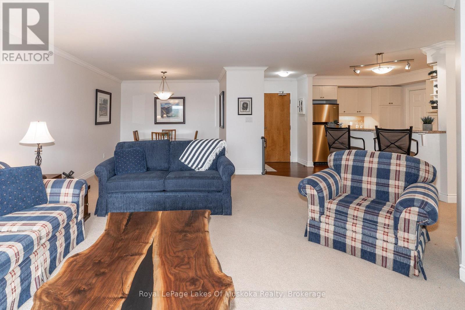#403 24 DAIRY LANE - 20