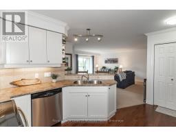 403 - 24 Dairy Lane, Huntsville, ON P1H0A4 Photo 10